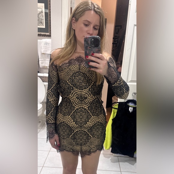 For Love And Lemons Long Sleeve Lace Dress in Navy and Nude Size Small - Picture 2 of 3